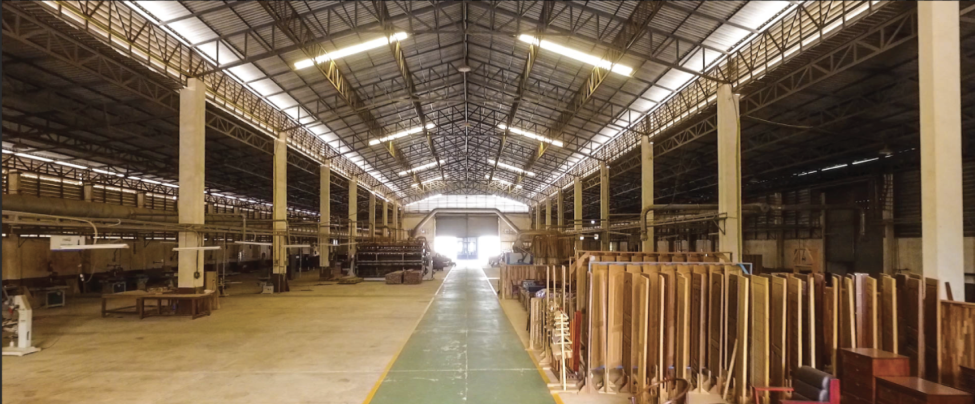 ເຟີນີເຈີ ແລະ ການອອກແບບຕົບແຕ່ງ